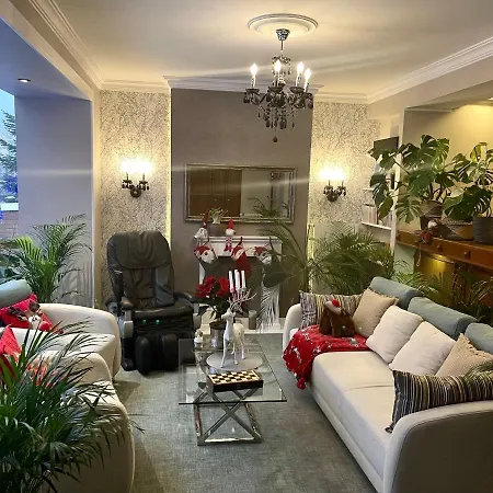 Gosciniec Witomino فندق مبيت وإفطار غدينيا