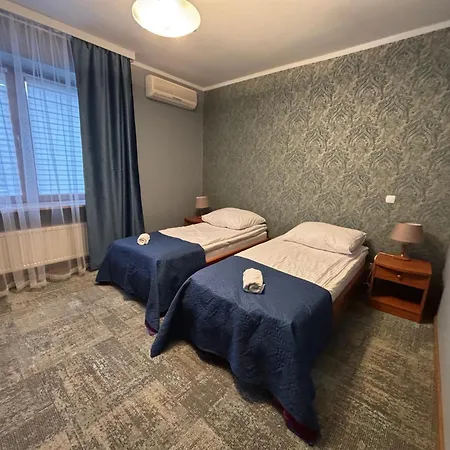 فندق مبيت وإفطار Gosciniec Witomino غدينيا