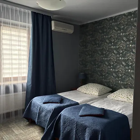 Gosciniec Witomino Oda ve Kahvaltı 3*