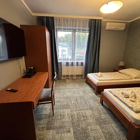 فندق مبيت وإفطار Gosciniec Witomino 3*