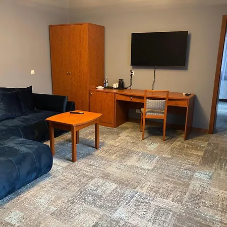 فندق مبيت وإفطار Gosciniec Witomino 3*