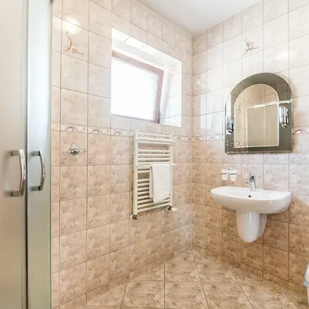 Gosciniec Witomino Hotel 2*