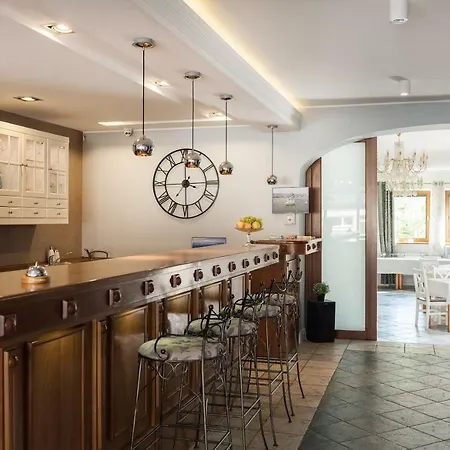 Bed and Breakfast Gosciniec Witomino