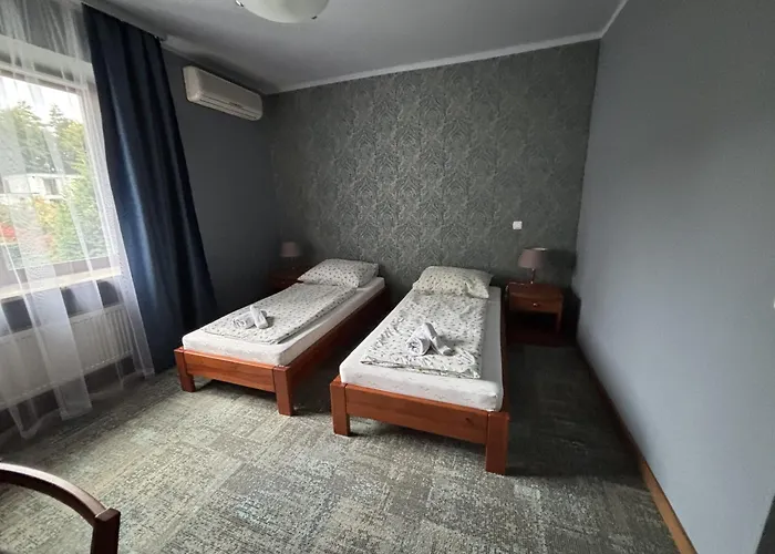 فندق مبيت وإفطار Gosciniec Witomino غدينيا