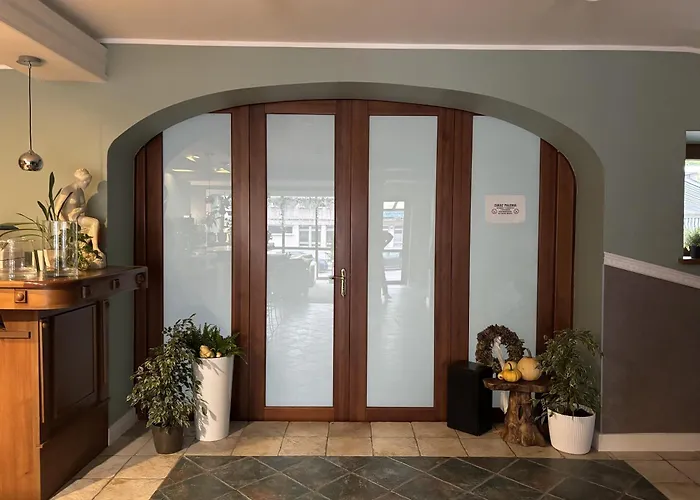 فندق مبيت وإفطار Gosciniec Witomino