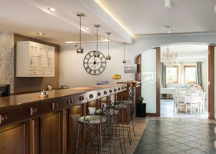 فندق مبيت وإفطار Gosciniec Witomino