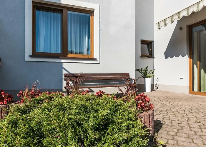 فندق مبيت وإفطار Gosciniec Witomino 3*